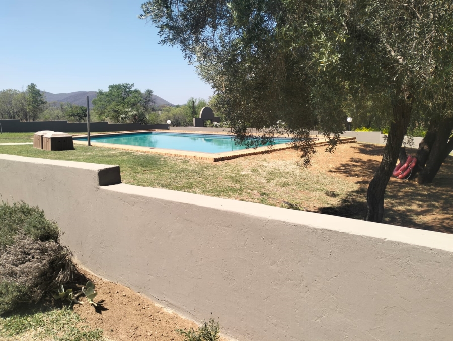 4 Bedroom Property for Sale in Zoutpansdrift A H North West